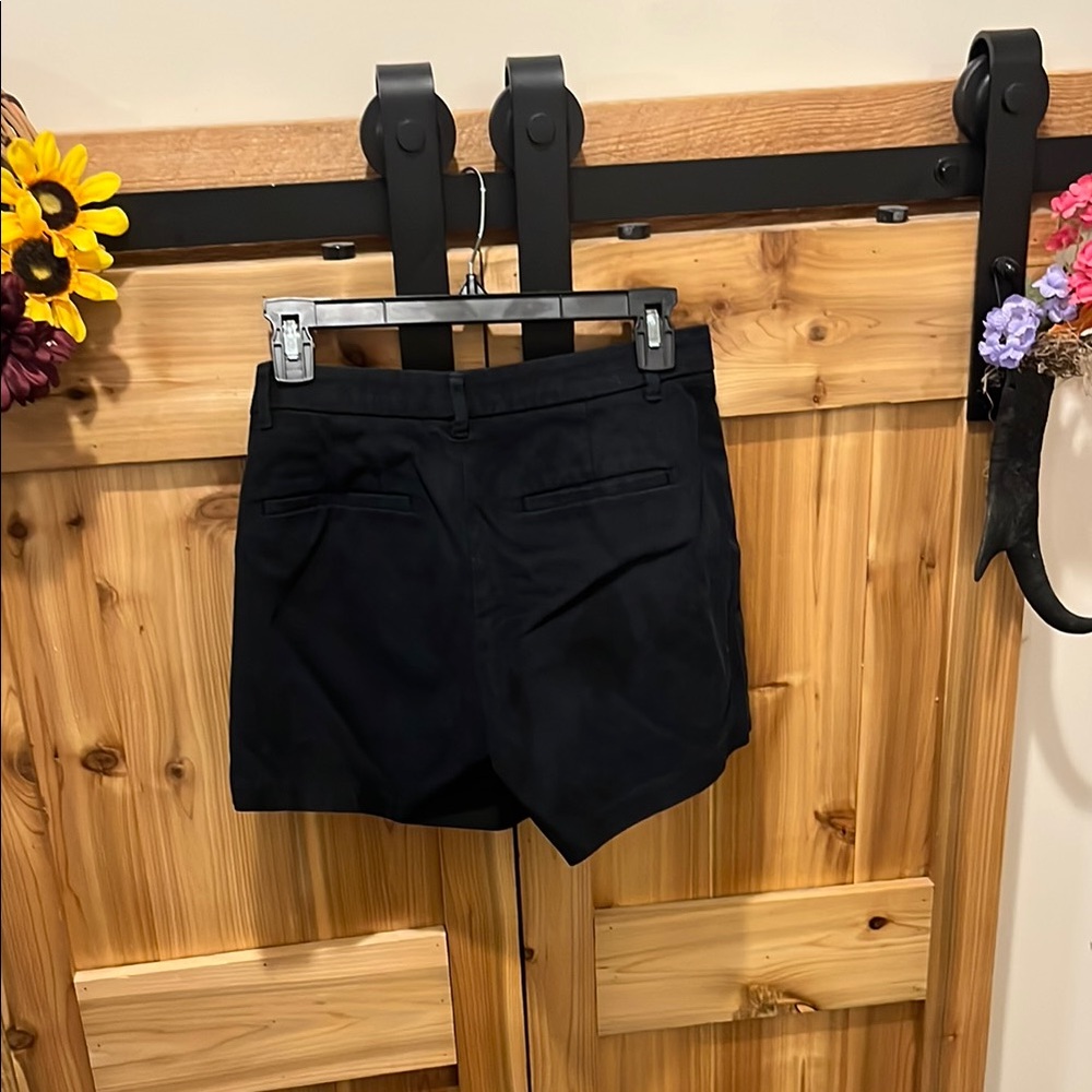 Banana Republic Women's Black Shorts - see description - Picture 5 of 8